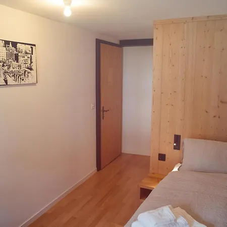 Couette-café Pensiunina - -