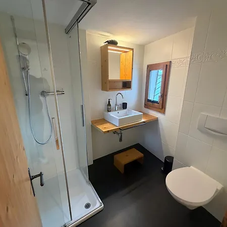Pensiunina-Sent Bed & Breakfast 3*