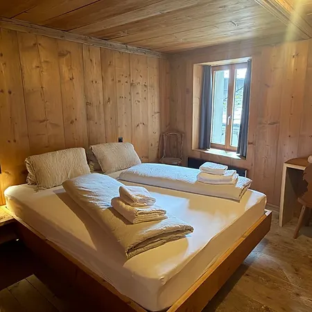 Pensiunina-Sent Bed & Breakfast 3*
