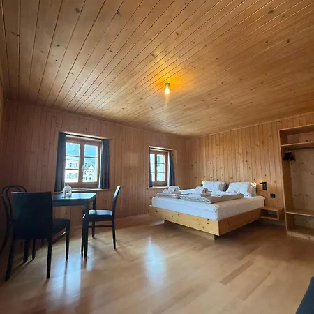 Bed & Breakfast Pensiunina-Sent Sent