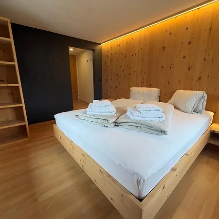 Pensiunina-Sent Bed & Breakfast 3*