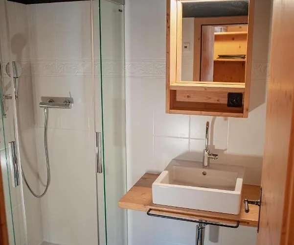 Pensiunina - - Bed & Breakfast