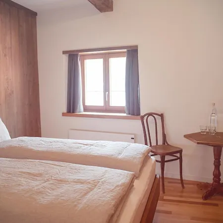Bed & Breakfast Pensiunina - -